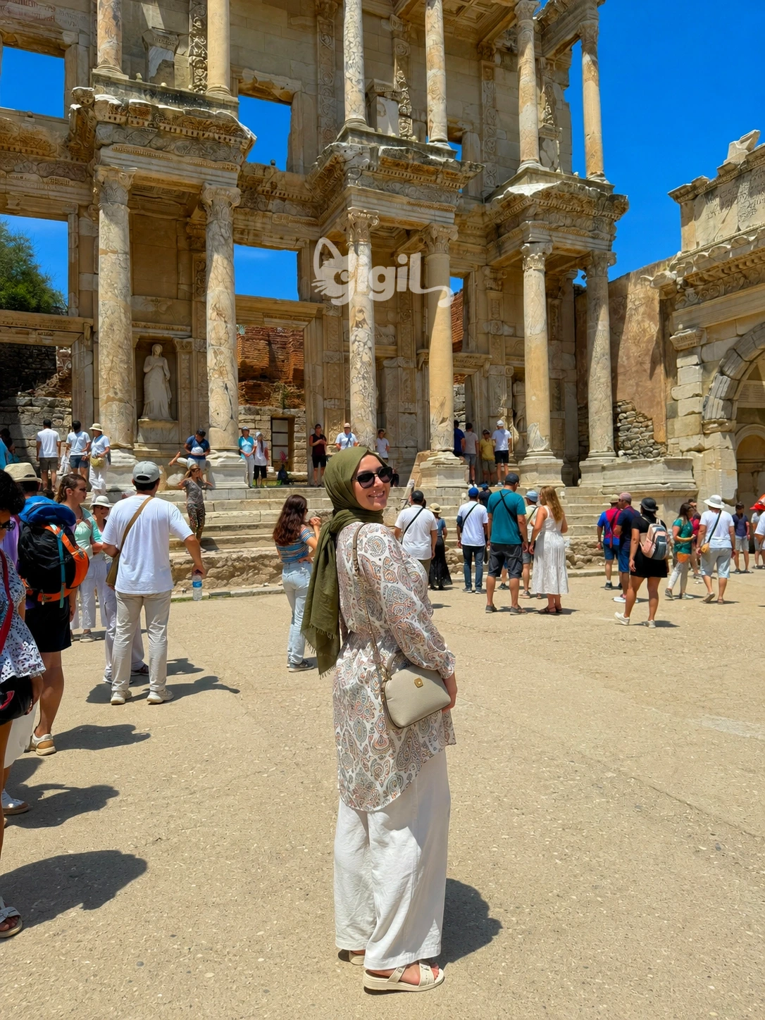 Detailed Facade Work at Celsus Library