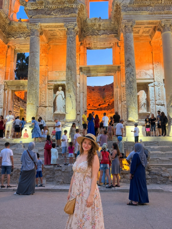 2-Day Ephesus, Virgin Mary, Artemis & Isa Bey Group Tour from Gallipoli by Private Transfer Vehicle