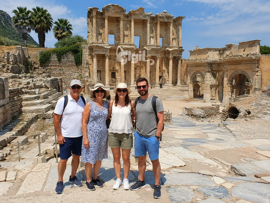 Column Detail at the Celsus Library