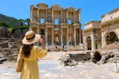 Private Ephesus Day Trip by Flight from Istanbul with Terrace Houses