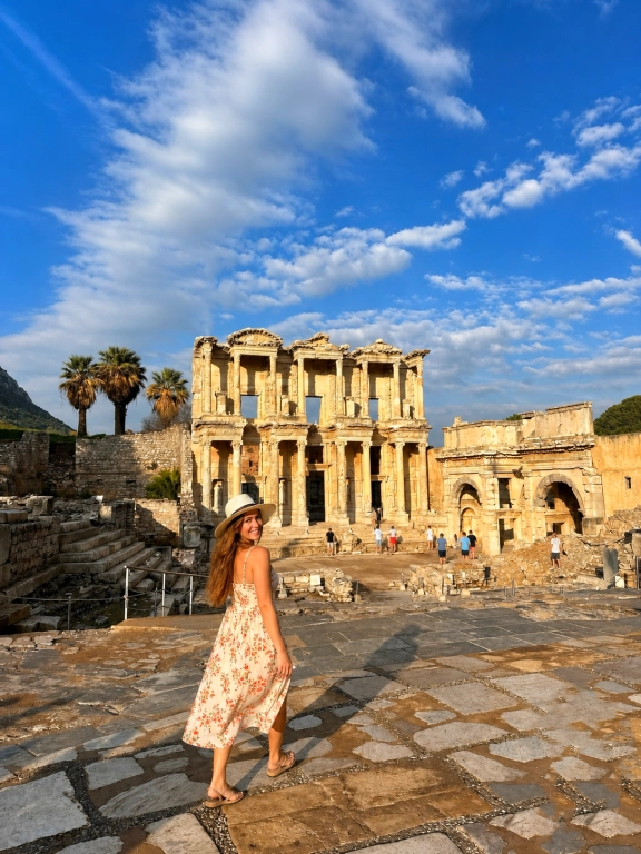 Private Ephesus, Virgin Mary, Terrace Houses, St. John Basilica & Artemis Tour from Izmir Airport