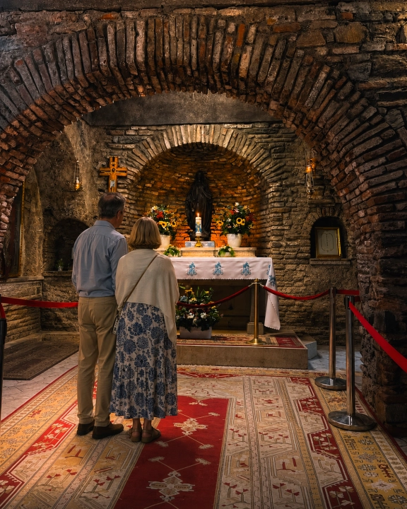 House of Virgin Mary Chapel Interior