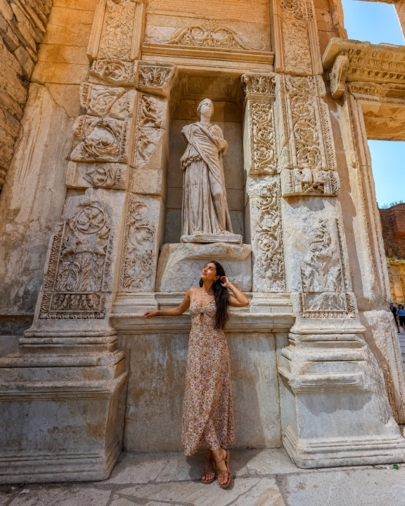 Ephesus, Virgin Mary & Museum Small-Group Tour from Manisa by Transfer Vehicle