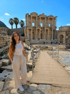 Virgin Mary, Ephesus & Museum Small-Group Ferry Package from Samos: 2 Days Return