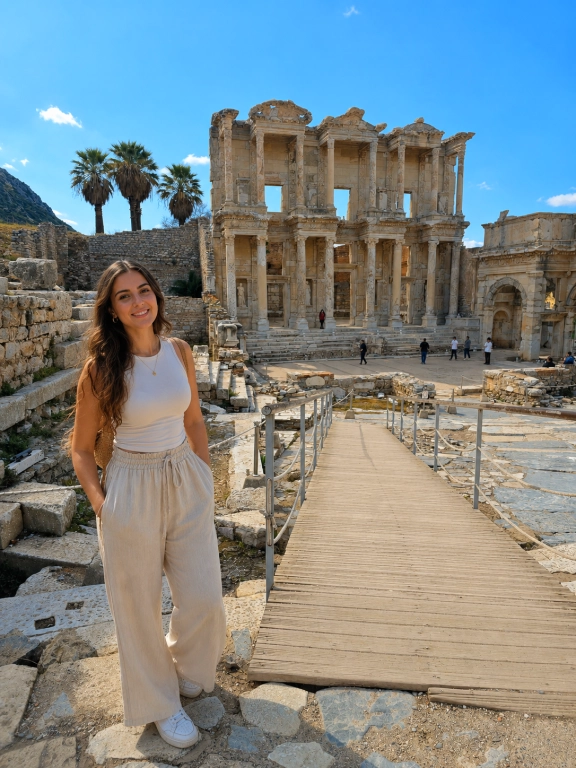 Virgin Mary, Ephesus & Museum Small-Group Ferry Package from Samos: 2 Days Return