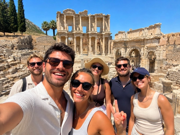 Ephesus, Virgin Mary & Museum Small-Group Ferry Package from Patmos Port: 2 Days Turkey Drop-off