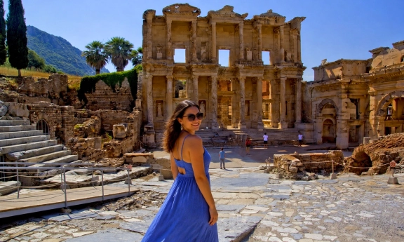 2-Day Private Ephesus, Virgin Mary & Museum Tour from Goreme by Bus