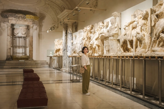 Private Ephesus, Virgin Mary & Museum Tour from Izmir Airport