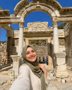 Private Ephesus Ancient City & St. John Basilica Day Tour from Pamukkale by Bus