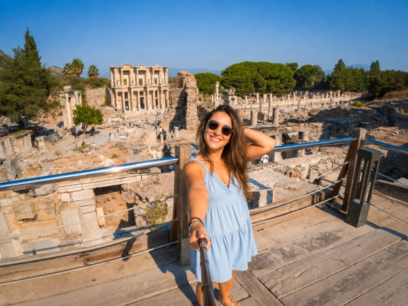 Small-Group Ephesus Terrace Houses Road Package