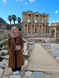 Ephesus, Terrace Houses & Artemis 2-Day Small-Group Ferry Package from Samos