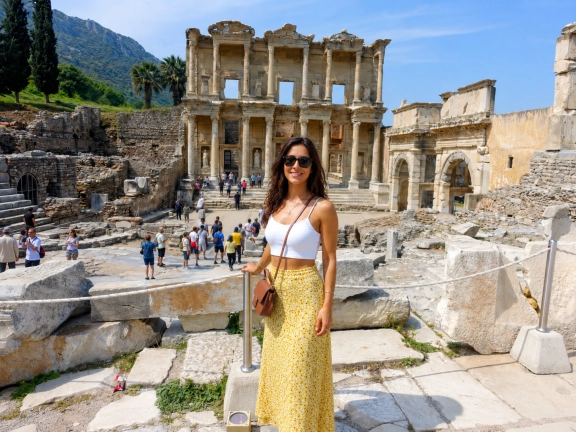 Ephesus, Terrace Houses & Temple of Artemis Group Package from Bursa by Bus