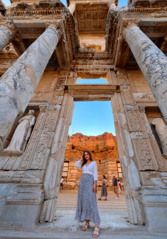 Private Ephesus, Terrace Houses & Temple of Artemis Bus Day Tour from Salihli