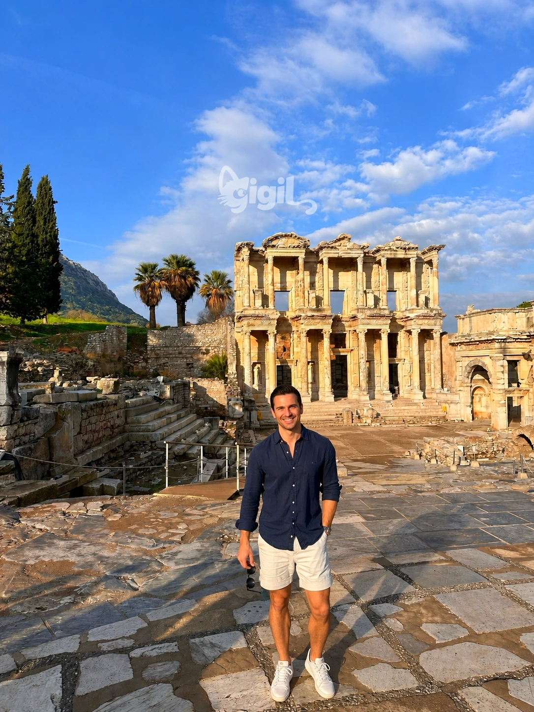 Celsus Library Classical Facade Lines