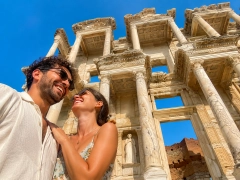 Private Ephesus, Terrace Houses & Temple of Artemis Day Tour from Manisa
