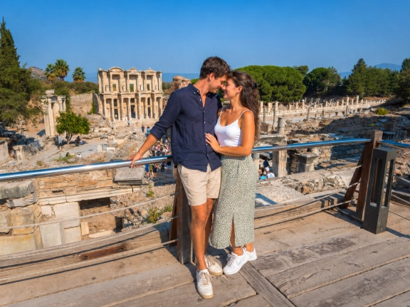Small Group Ephesus, Terrace Houses, Virgin Mary and Artemis Day Tour from Goreme by Flight