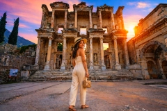 Small Group Overnight Ephesus, Terrace Houses, Virgin Mary and Artemis Tour from Kemer by Bus