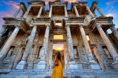 Small Group Ephesus Archaeology Day Tour from Antalya by Flight: Terrace Houses & Museum