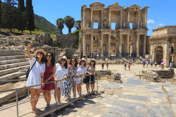 Small-Group Ephesus Terrace Houses Tour