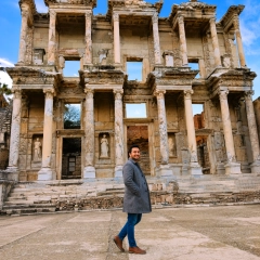 Custom Same-Day Ephesus, Terrace Houses & Ephesus Archaeological Museum Small-Group Ferry Day Trip from Chios to Izmir