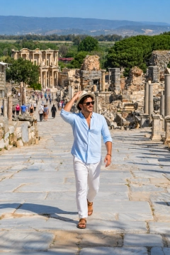 2-Day Small Group Ephesus Archaeology Tour from Kalkan by Bus: Terrace Houses & Museum