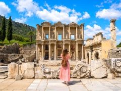 Private 2-Day Ephesus Archaeology Tour from Istanbul by Flight: Terrace Houses & Museum