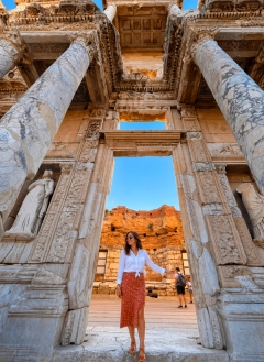 3-Day Private Ephesus Archaeology Tour from Assos by Overnight Bus: Terrace Houses & Museum